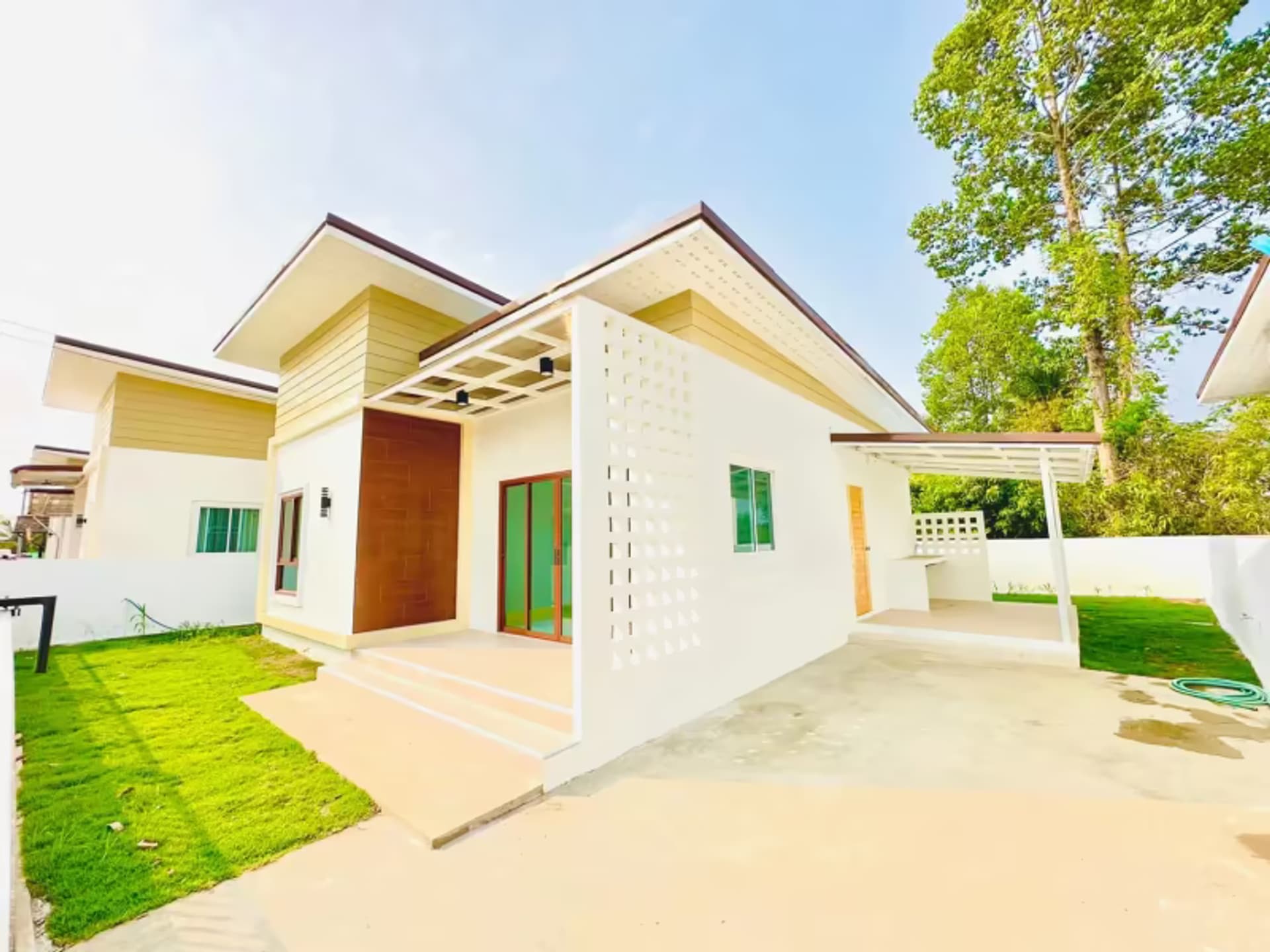3 Bedroom House - Image 7