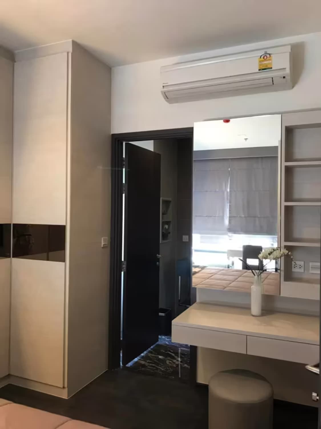 1 Bedroom Condo - Image 8