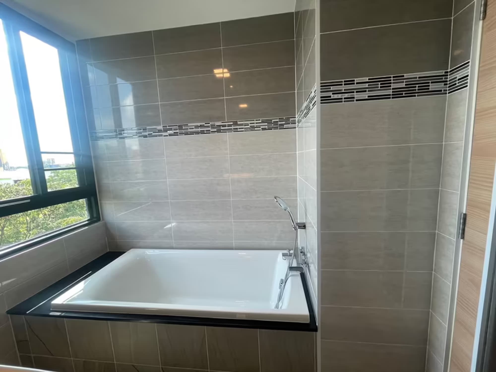Condo for Rent at The Treasure - Image 4