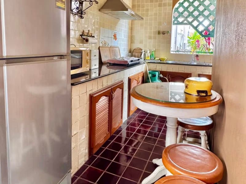 4 Bed House for Sale in Saraphi