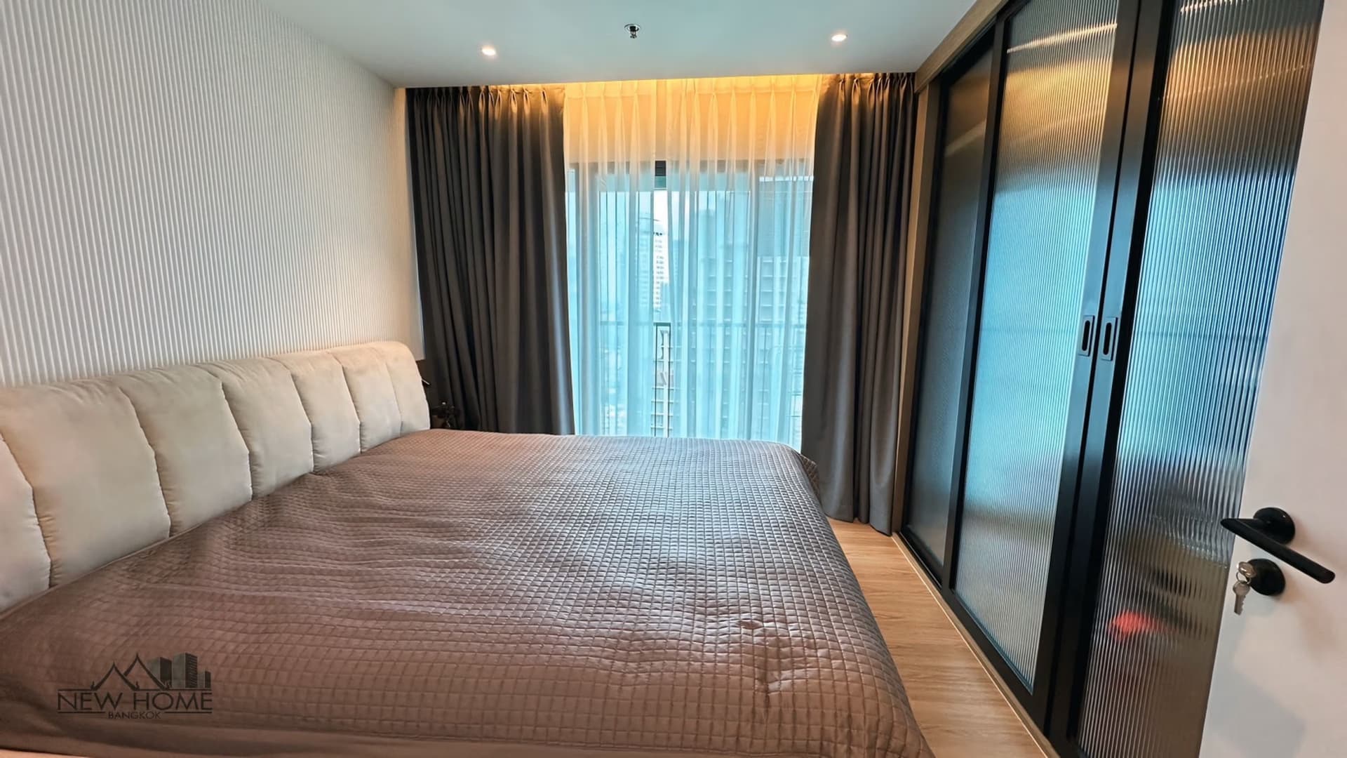 3 Bed Condo for Sale in Khlong Toei - Image 12