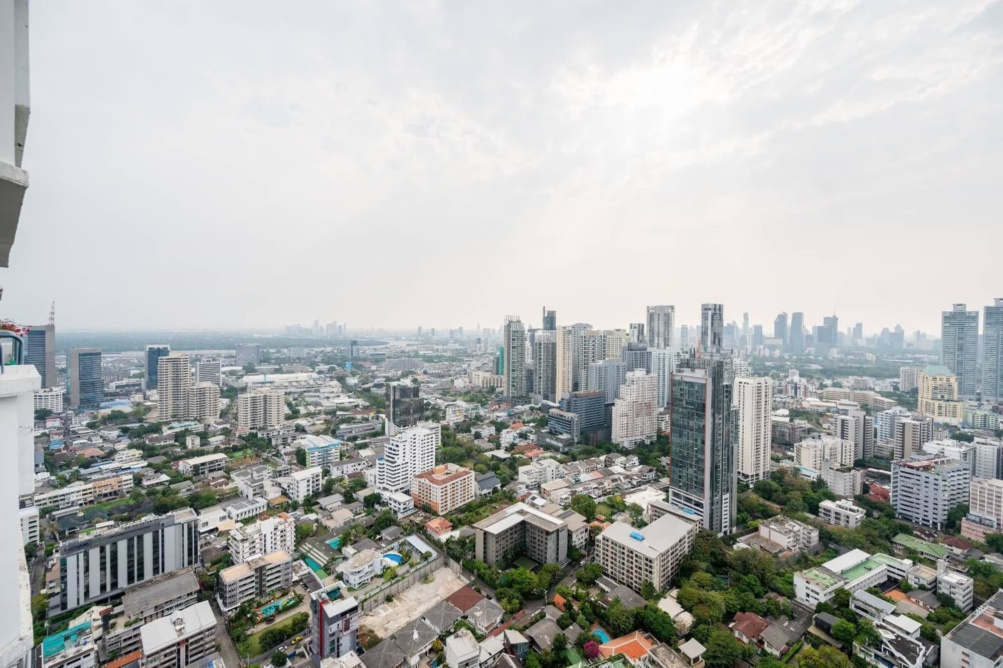 1 Bed Condo for Rent and Sale in Khlong Toei - Image 11