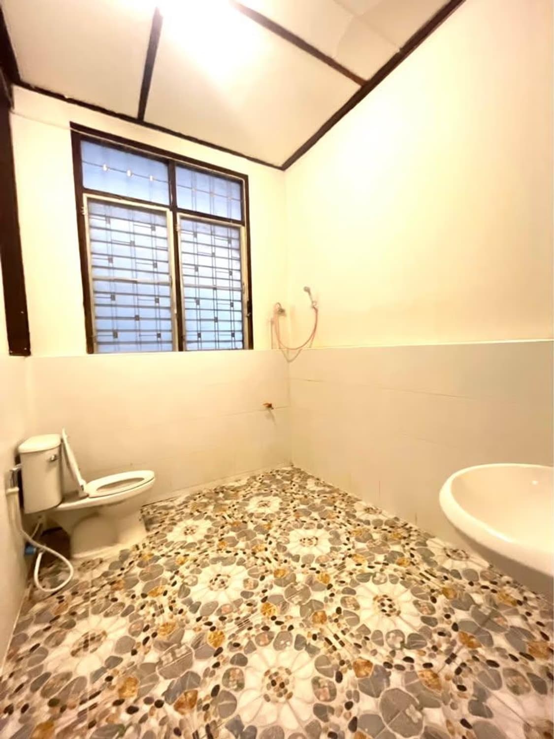 8 ห้องนอน บ้าน สำหรับ จำหน่าย ใน Mueang Chiang Mai - Image 11