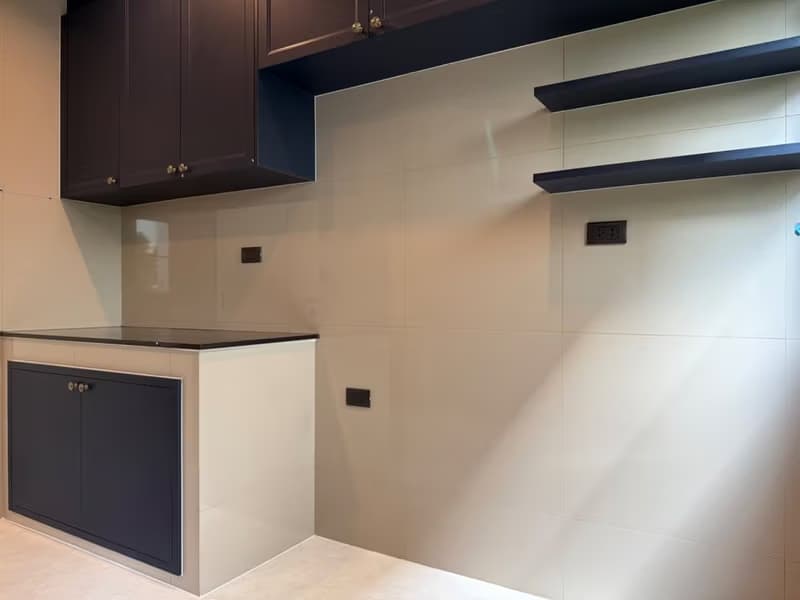 4 Bed House for Rent in Bang Phli District