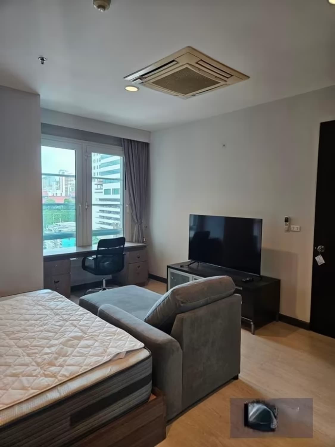 Condo for Rent at Citismart Sukhumvit 18 Condominium - Image 2