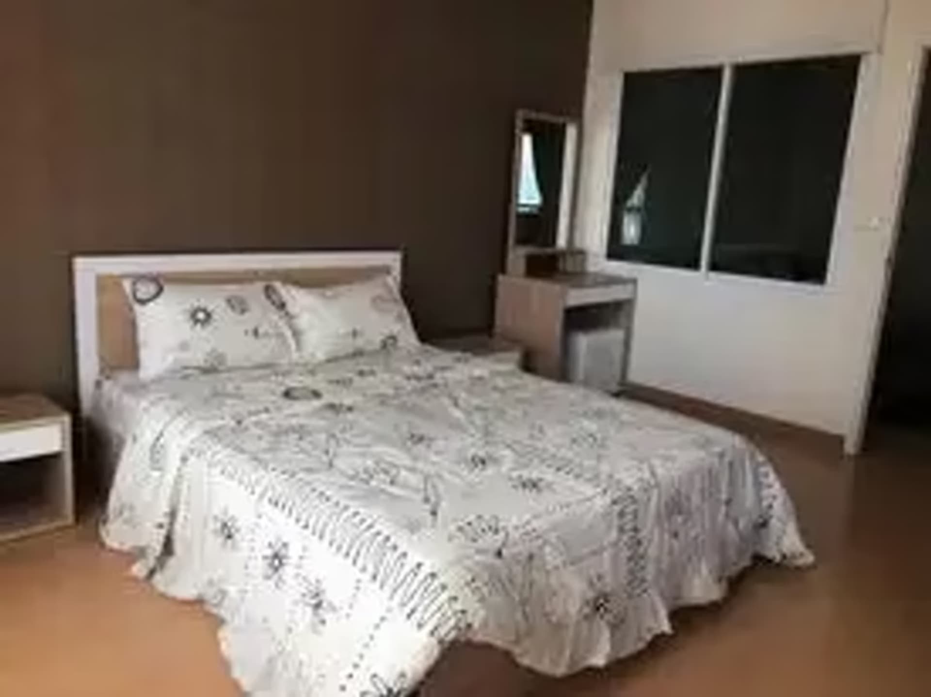 1 Bedroom Condo - Image 2
