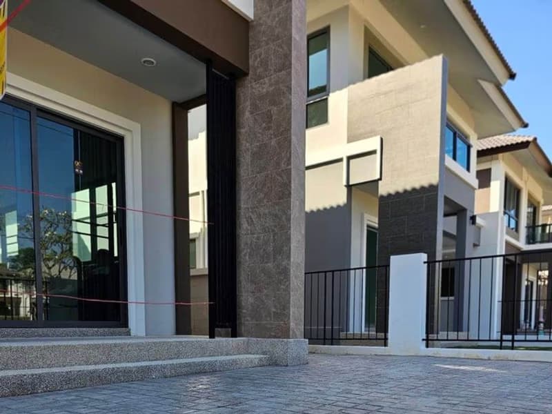 House for Rent in Chai Sathan, Saraphi.