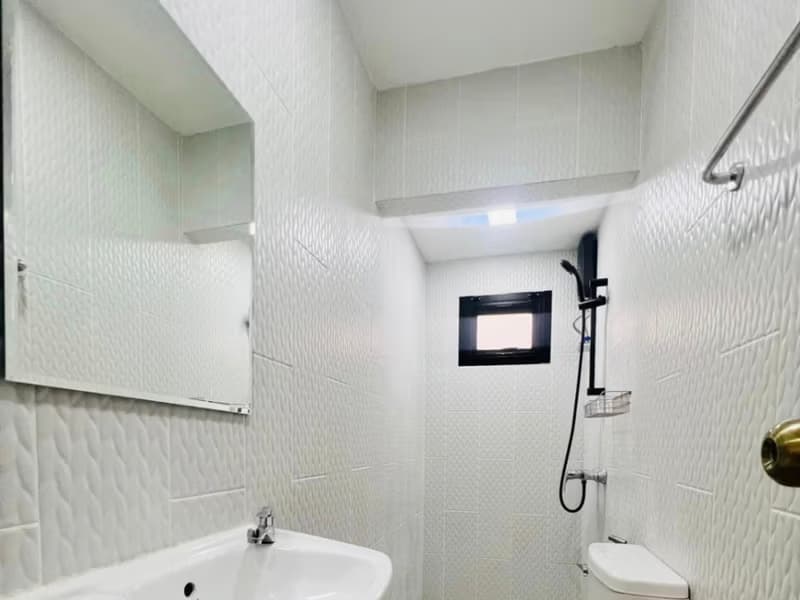 5 Bed House for Rent and Sale in Mueang Chiang Mai