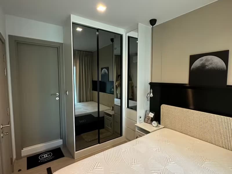 1 Bedroom Condo for Rent/Sale at Life Asoke - Rama 9
