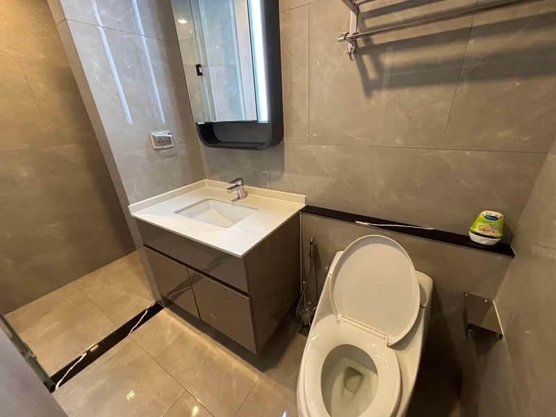 3 Bed Condo for Rent in Huai Khwang
