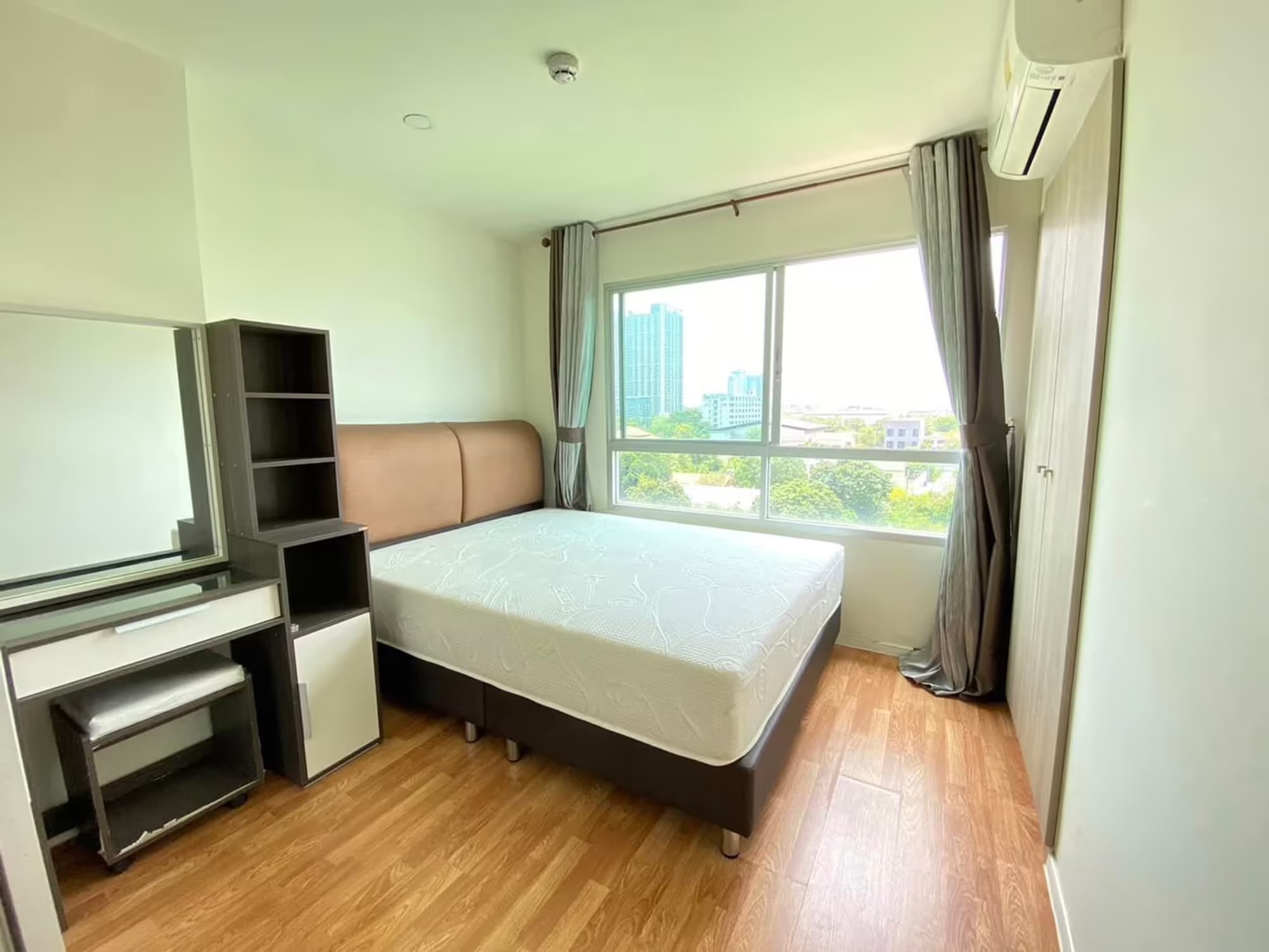  Condo for Sale at Lumpini Ville Sukhumvit 76 - Image 5