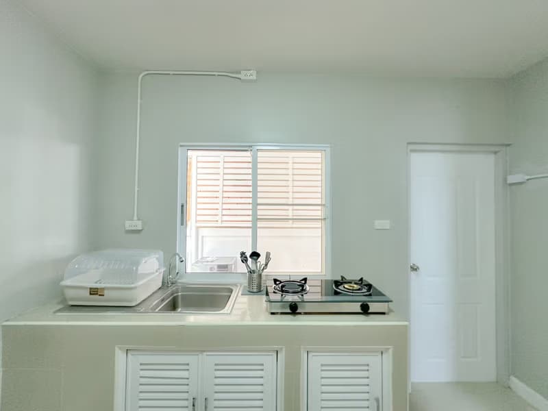 4 Bed House for Rent in Hang Dong