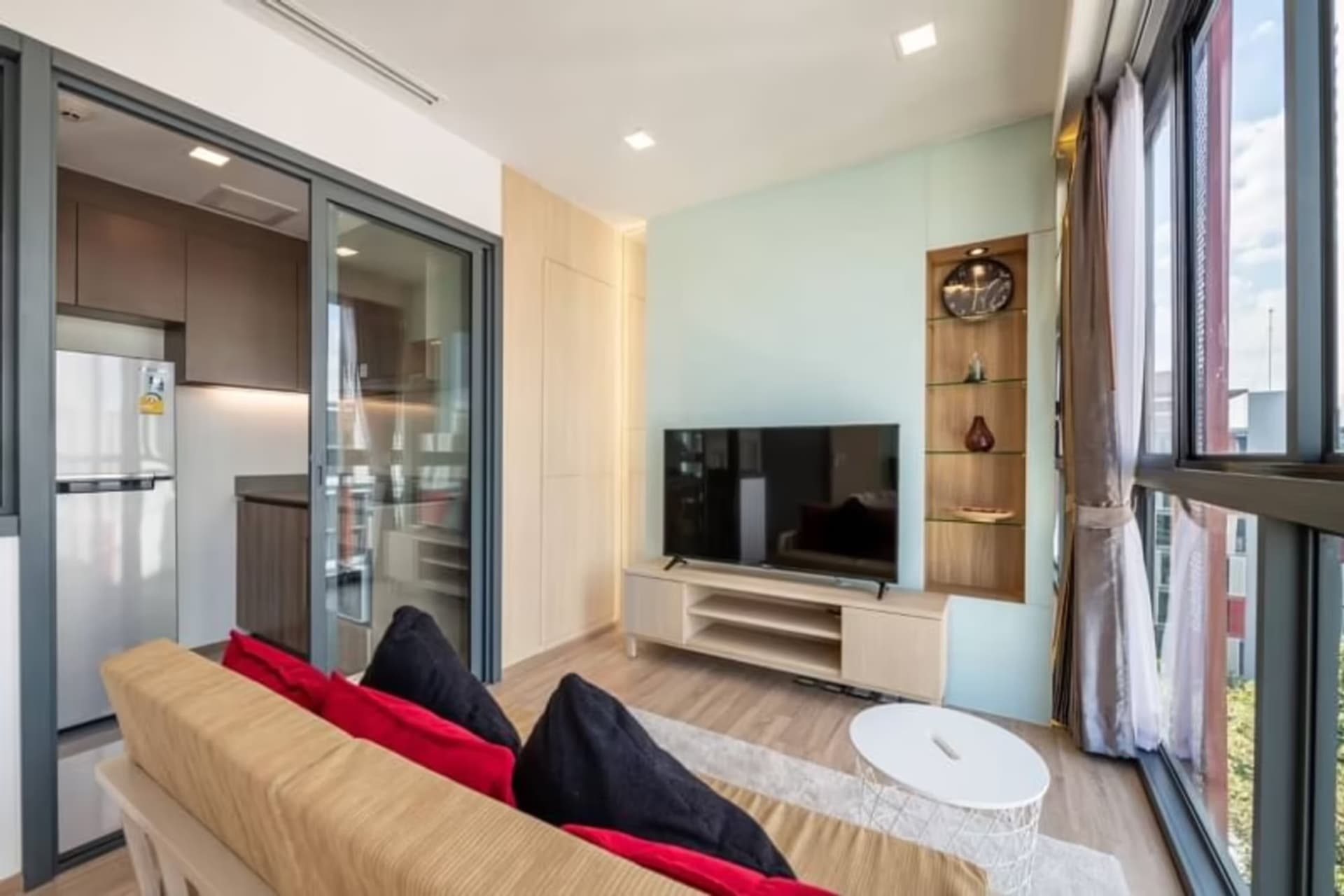 Condo for Rent, Sale at Taka Haus Ekkamai 12 - Image 3