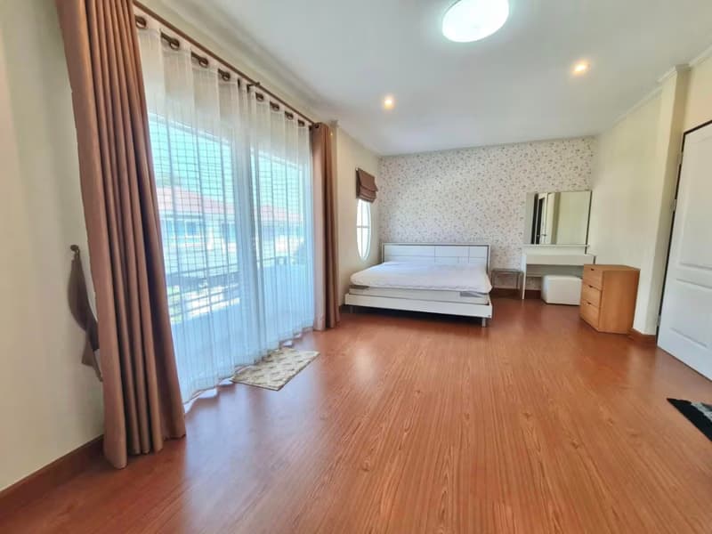 3 Bed House for Rent and Sale in San Kamphaeng District