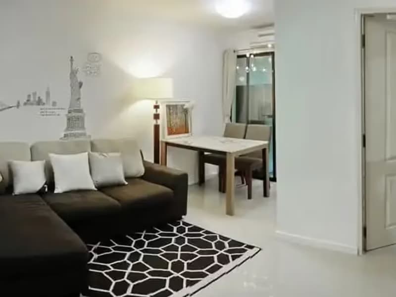 1 Bedroom Condo
