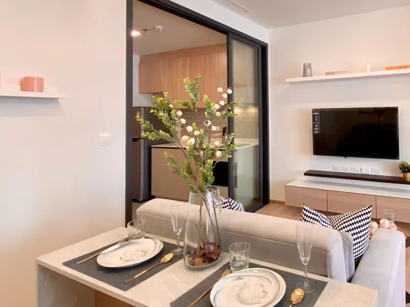 Condo for Rent at XT Phayathai  