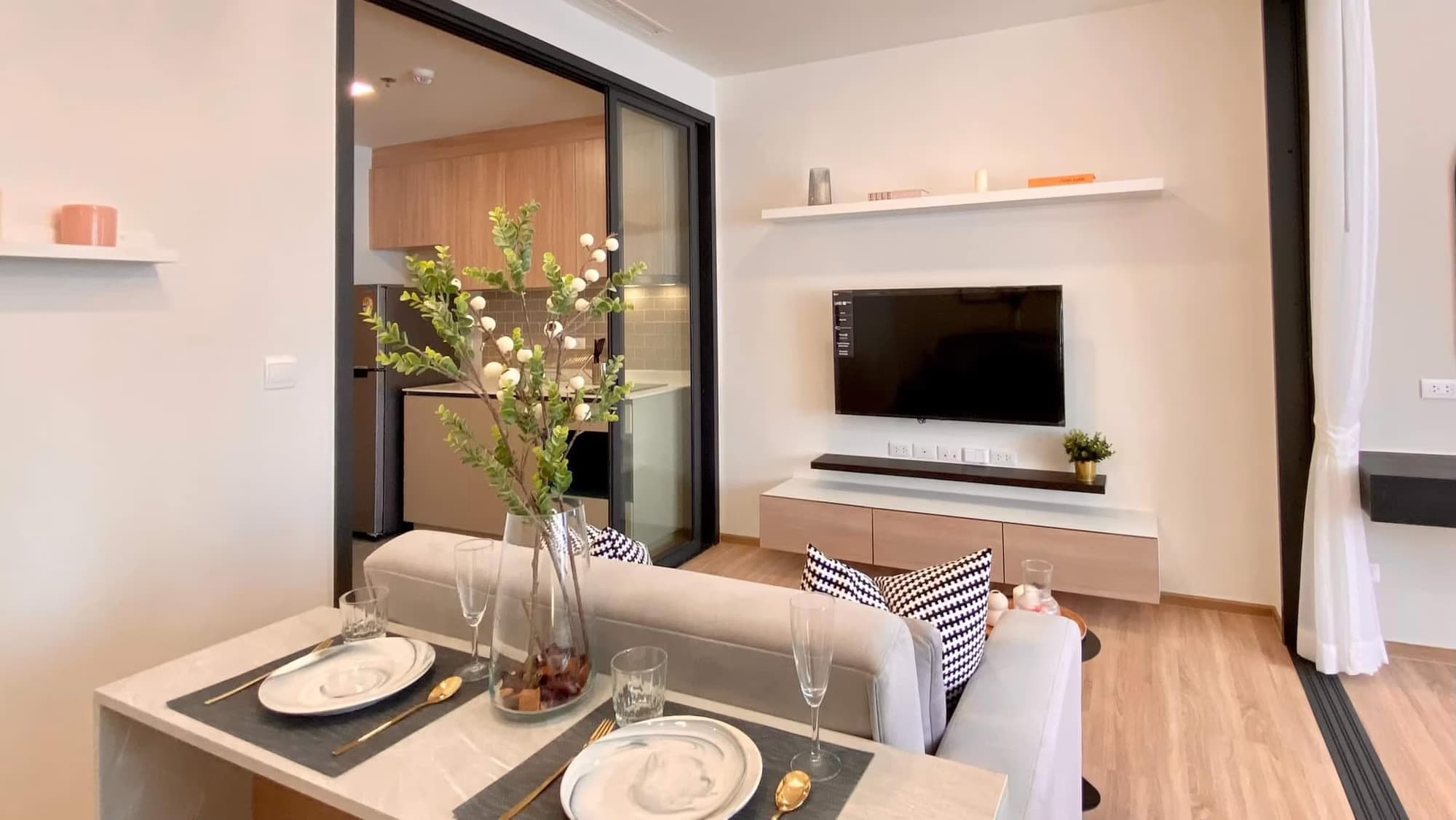 Condo for Rent at XT Phayathai   - Image 4