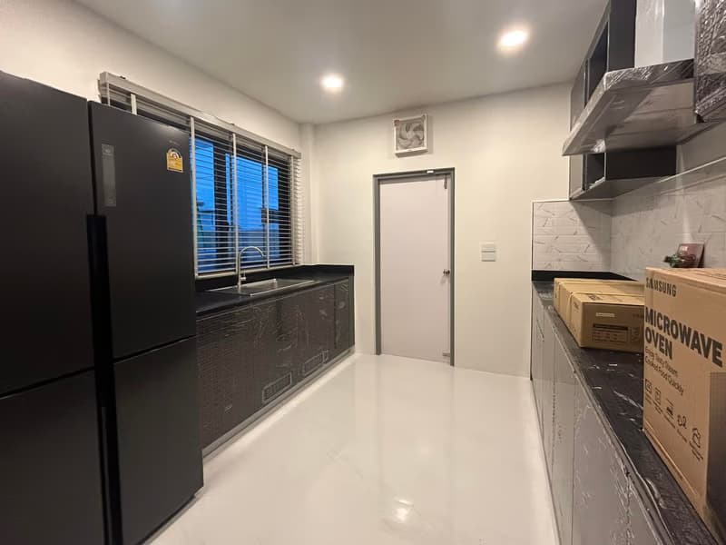 Condo for Rent at The City Bangna (New Project)