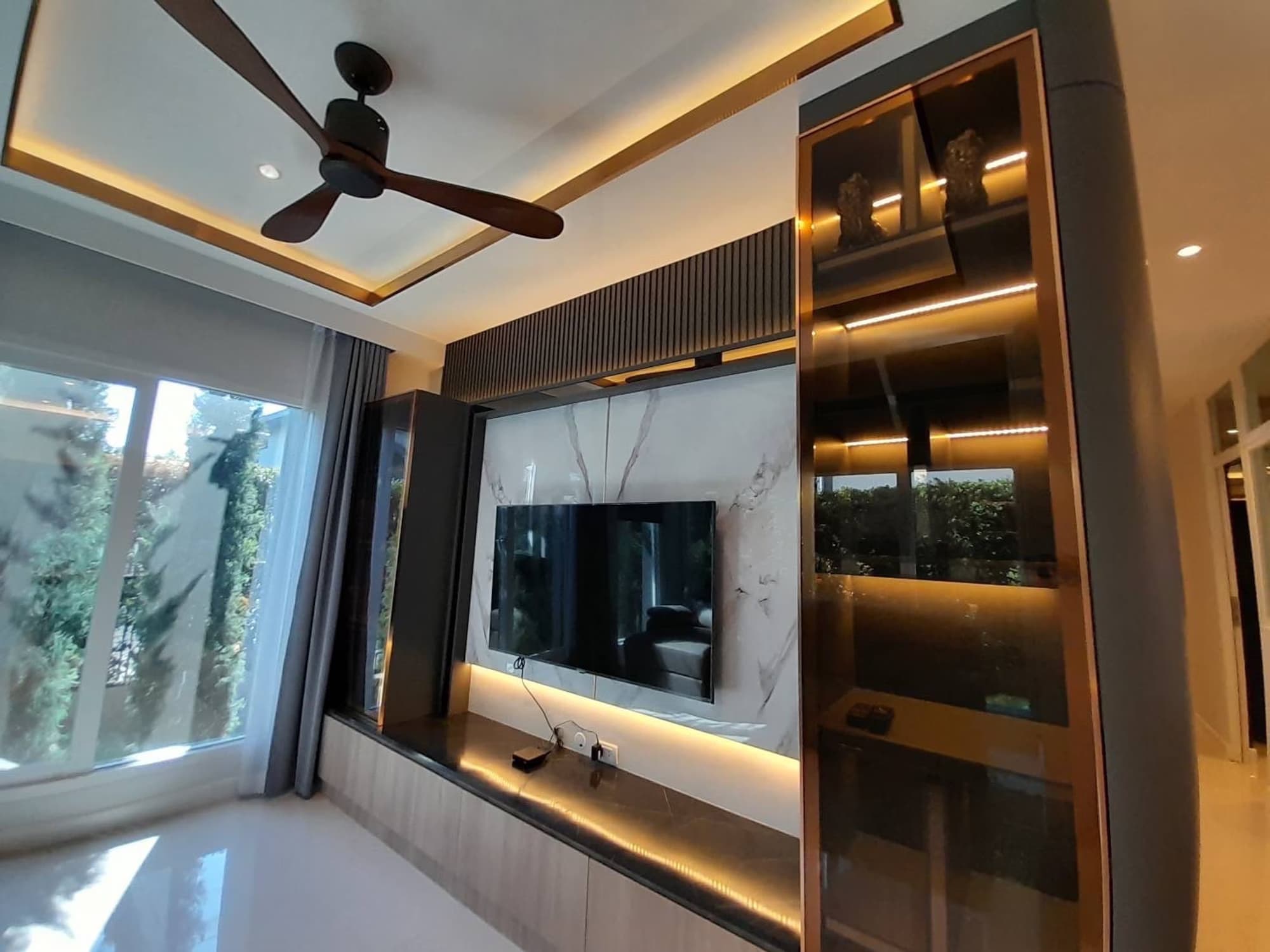 7 Bed House for Rent and Sale in Mueang Chiang Mai - Image 5