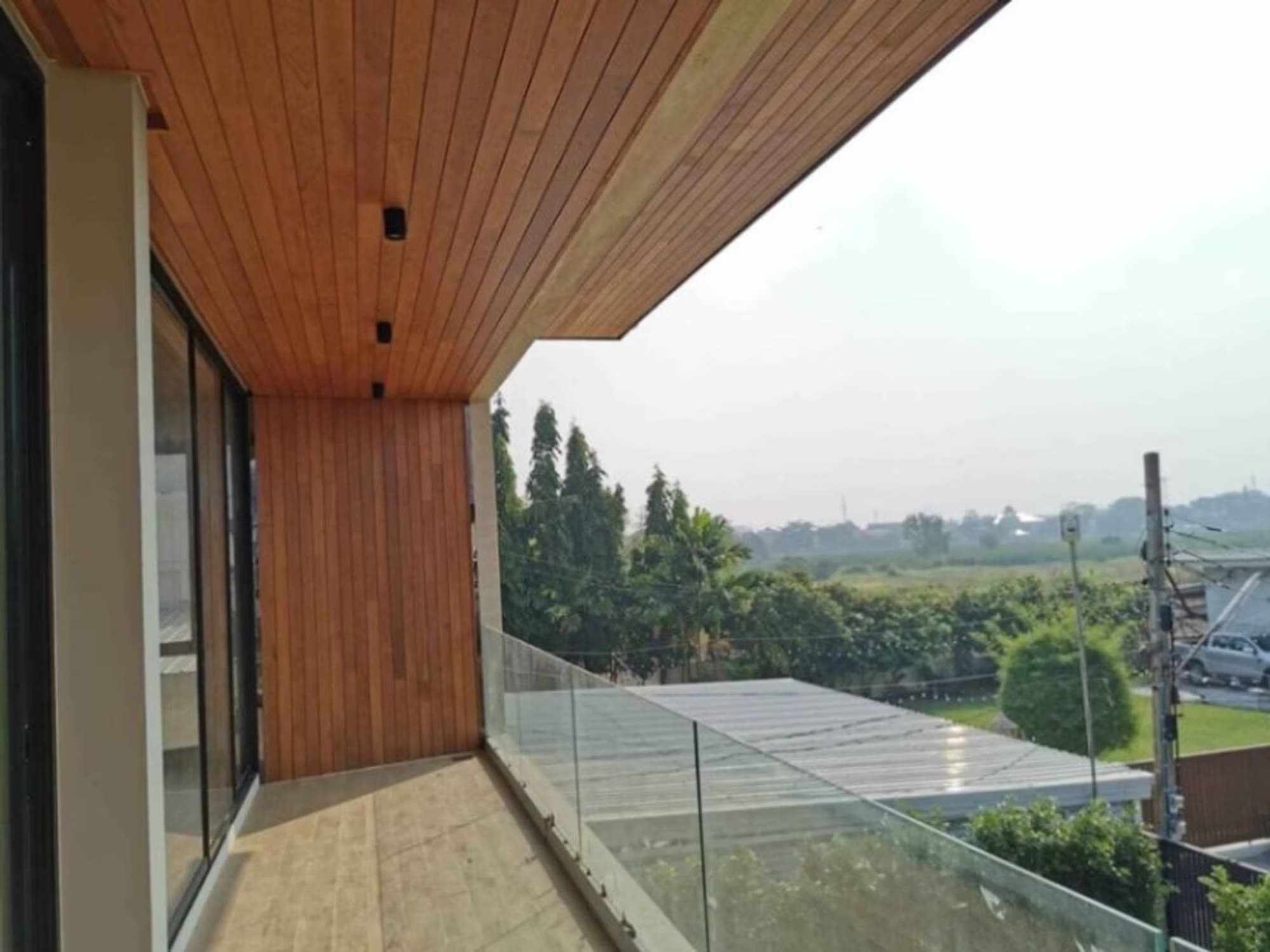 5 Bed House for Rent in Bang Na - Image 11