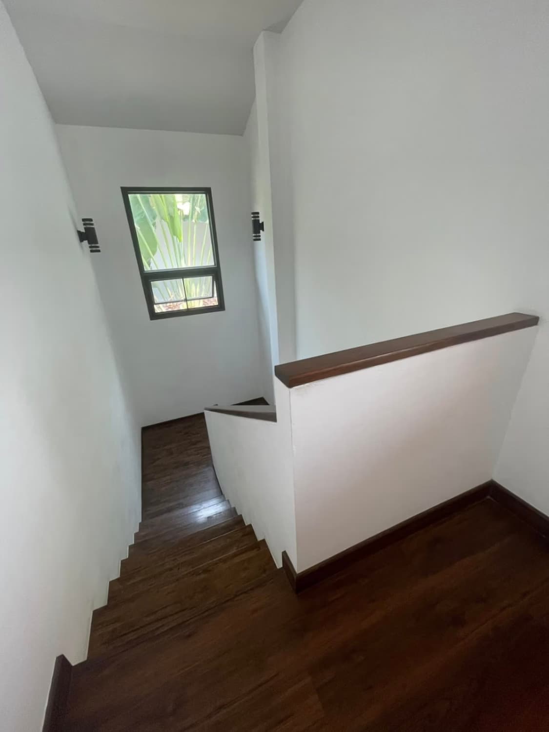 4 Bed House for Rent in Mueang Chiang Mai District - Image 8