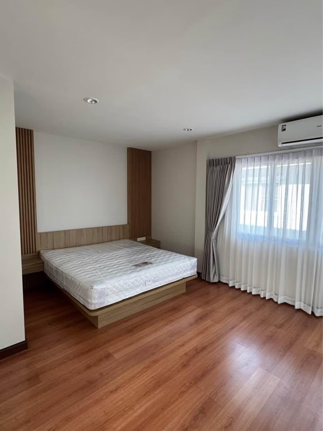 3 Bed House for Rent in Bang Phli - Image 15