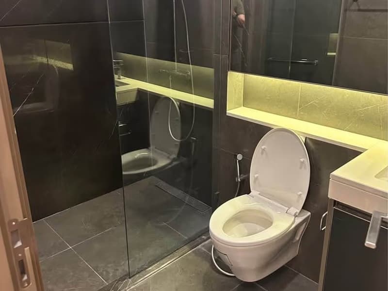 2 Bed Condo for Rent in Huai Khwang