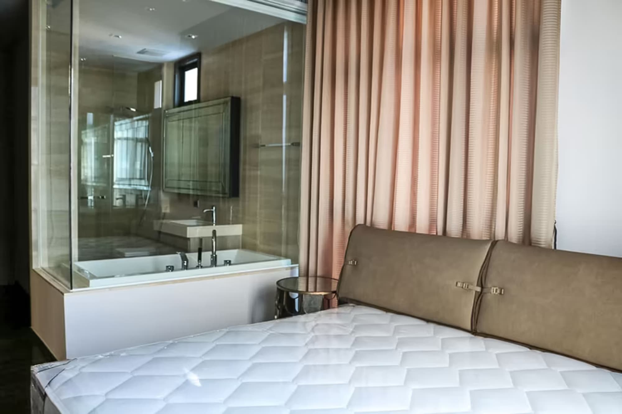 1 Bedroom Condo at XXXIX By Sansiri 39 - Image 2