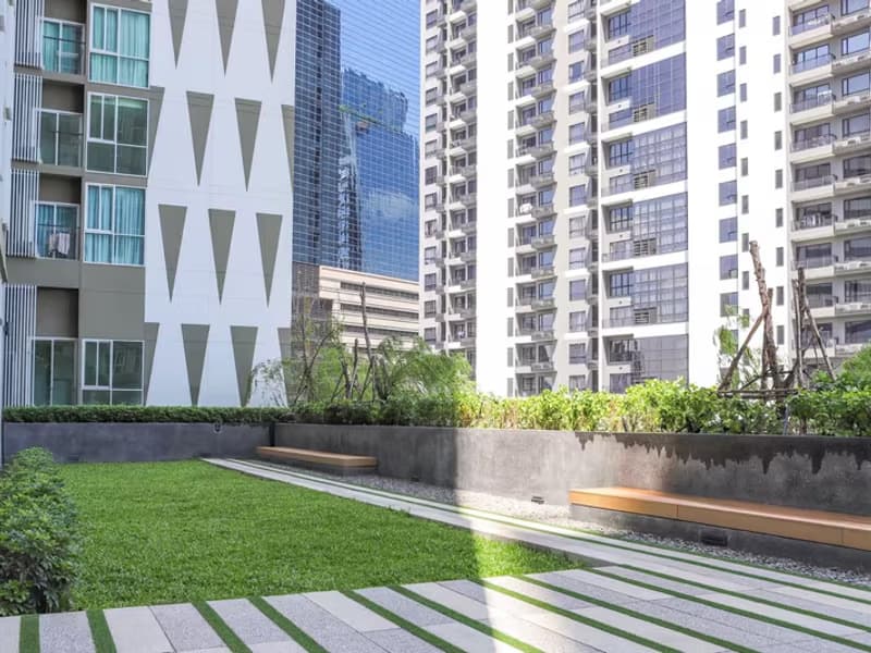 Condo for Sale at Noble Revolve Ratchada 2