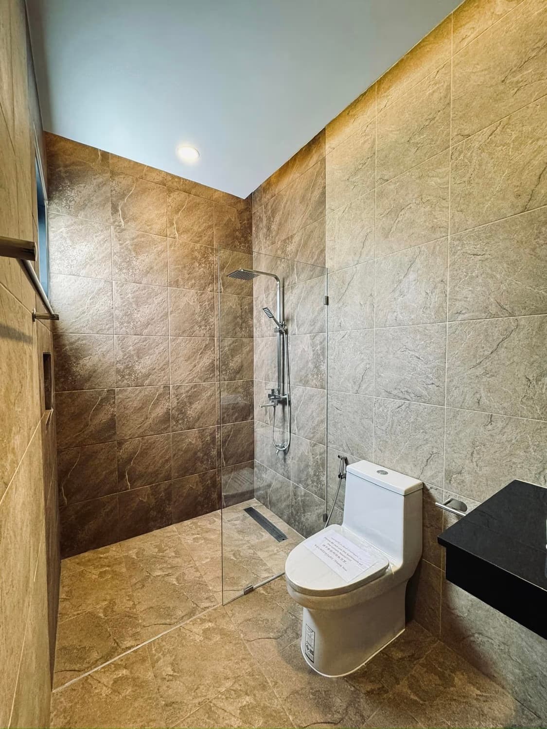  - Image 6
