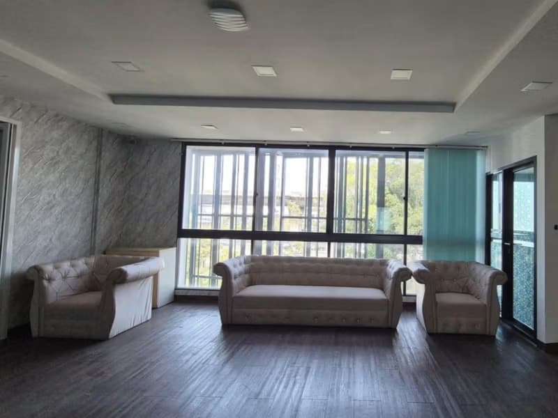 12 Bed Commercial for Rent in Bang Phli