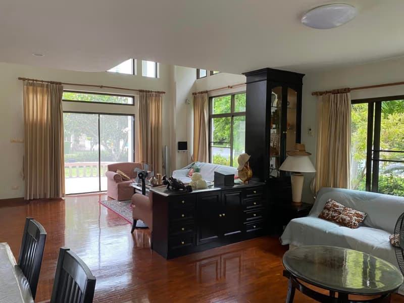 3 Bed House for Rent in San Kamphaeng