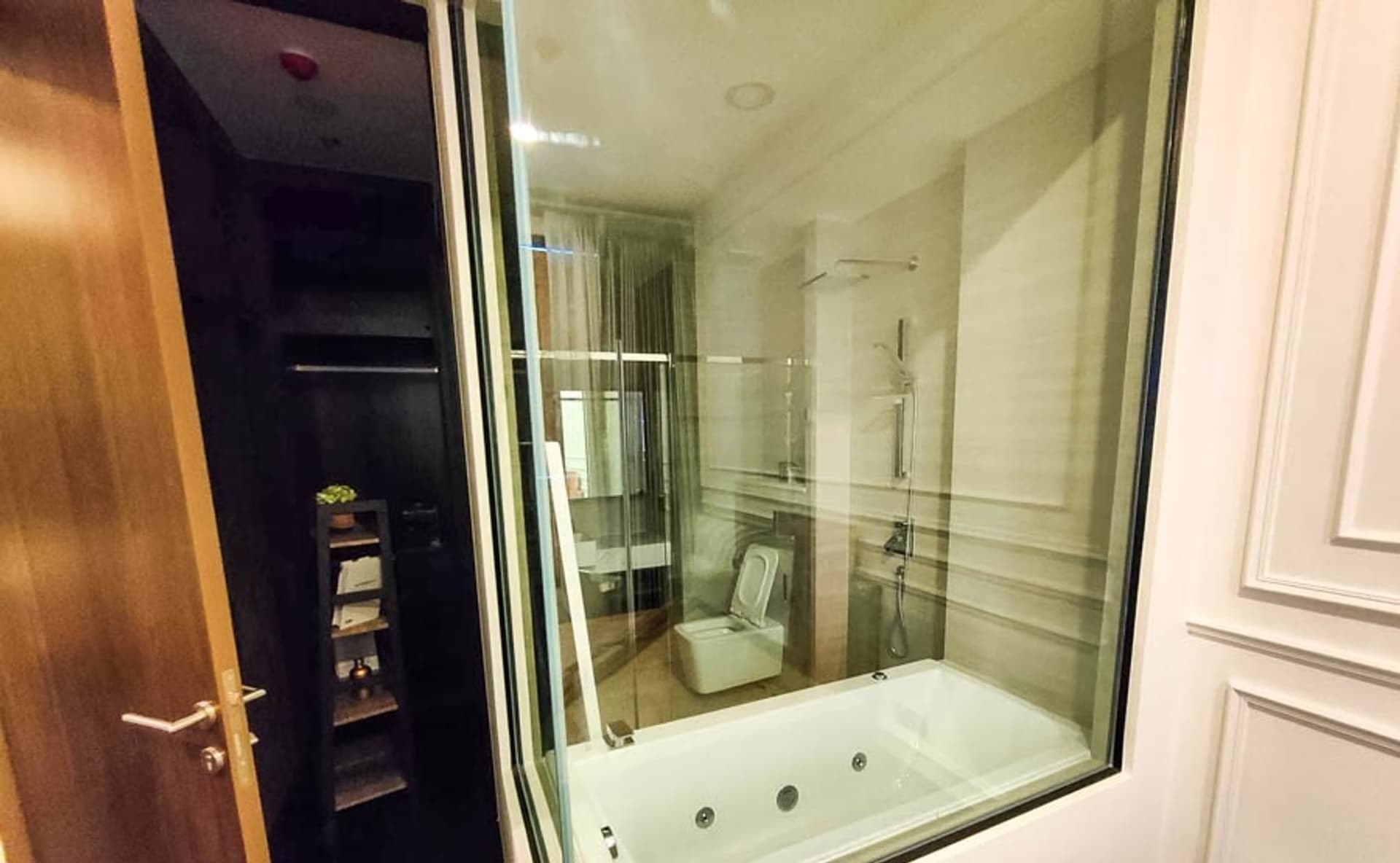 1 Bedroom Condo - Image 4
