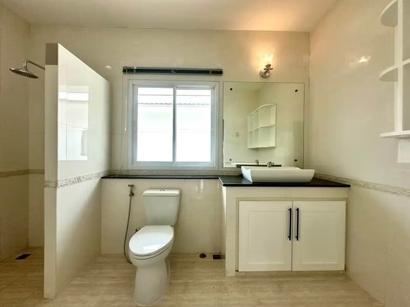 3 Bed House for Rent in Hang Dong