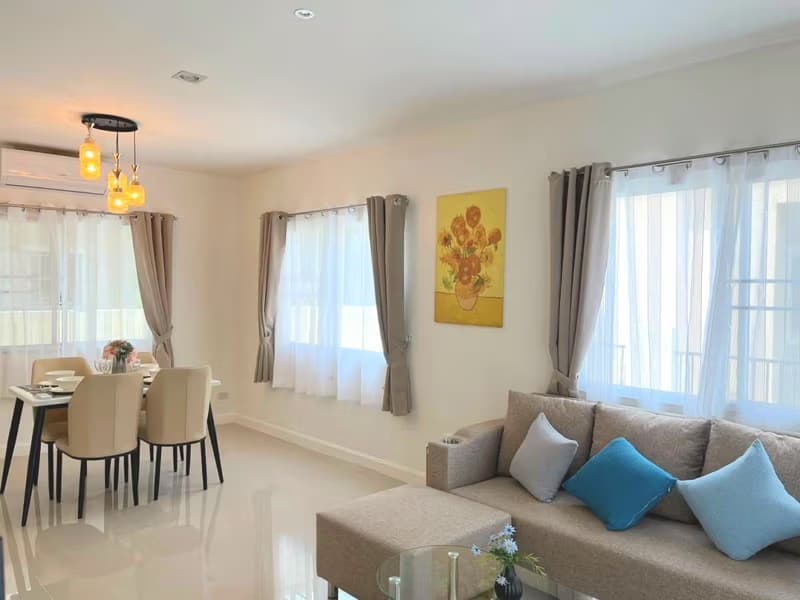 3 Bed House for Rent in Saraphi
