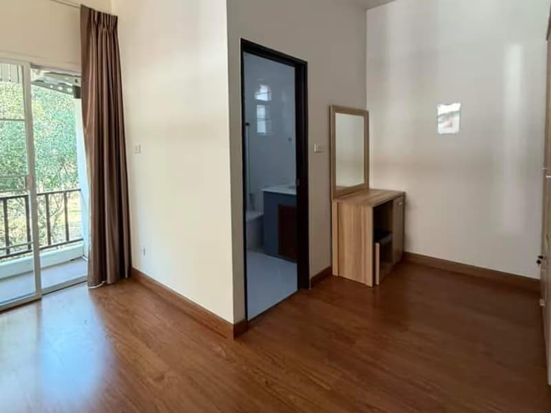 4 Bed House for Rent and Sale in อำเภอเมืองเชียงใหม่