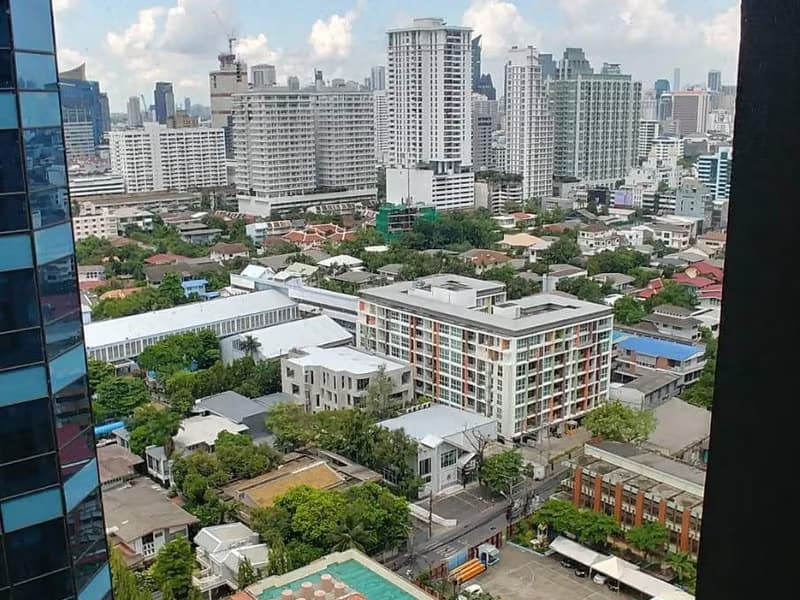 1 Bed Condo for Sale in Watthana