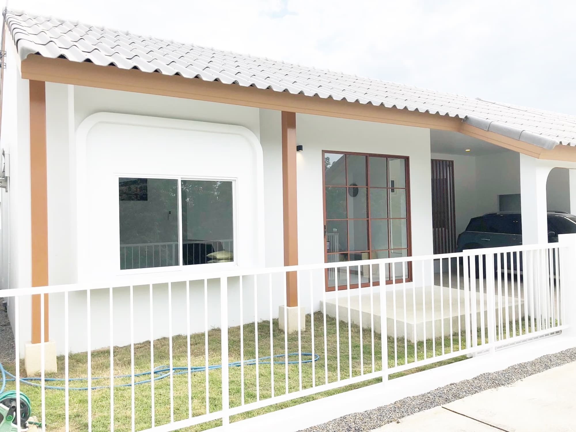 2 Bed House for Rent in Saraphi - Image 11