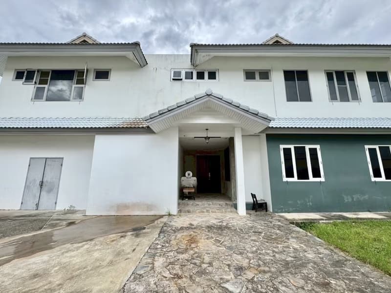5 Bed House for Sale in Mueang Chiang Mai District
