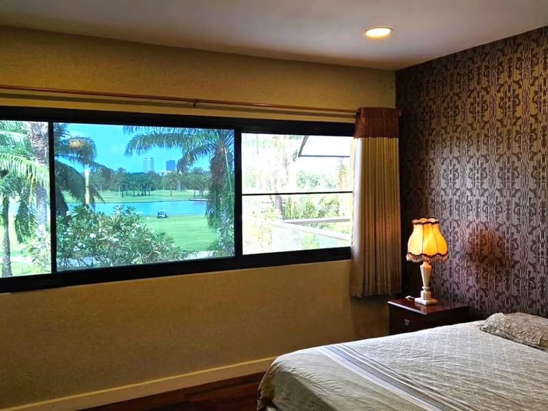4 Bed House for Sale in Khlong Luang District