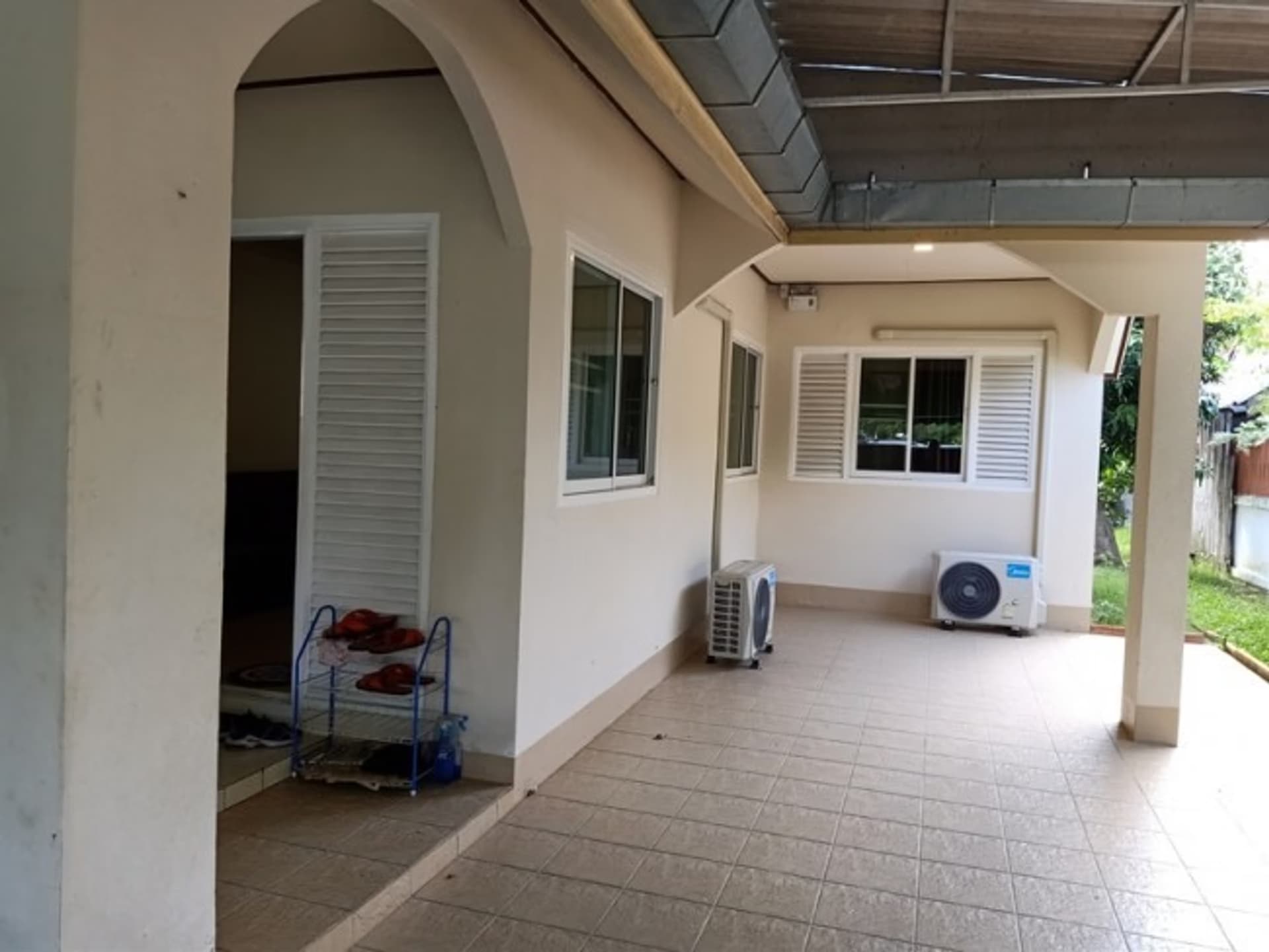 3 Bed House for Rent and Sale in Saraphi District - Image 3