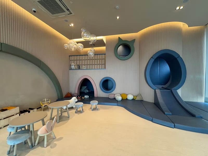 2 Bed Condo for Rent in Bang Kho Laem