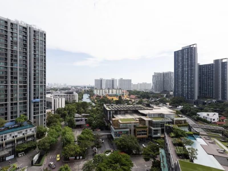 1 Bed Condo for Sale in Watthana
