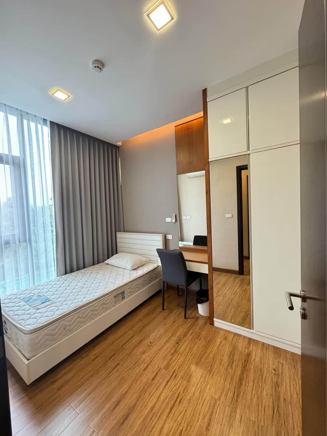 2 Bed Condo for Rent and Sale in Mueang Chiang Mai - Image 3