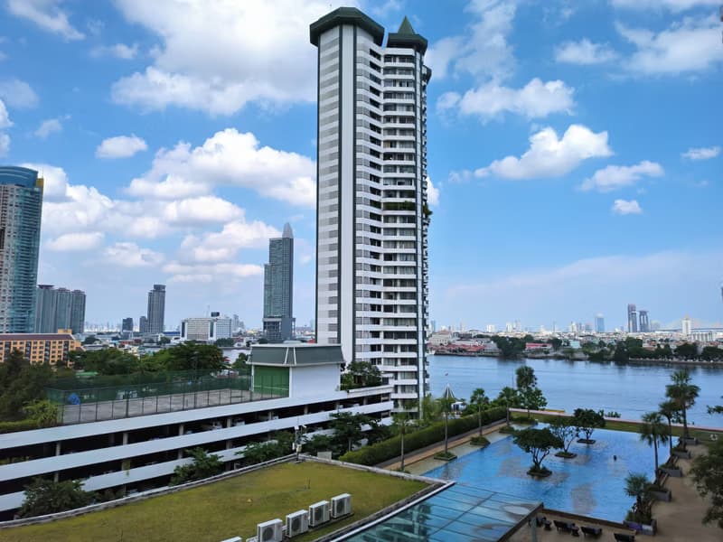 2 Bed Condo for Rent in 