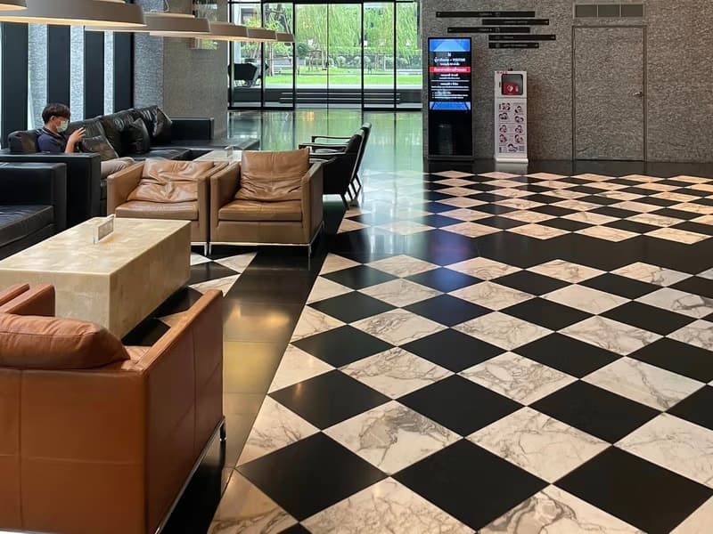 Condo for Sale at Noble Phloen Chit