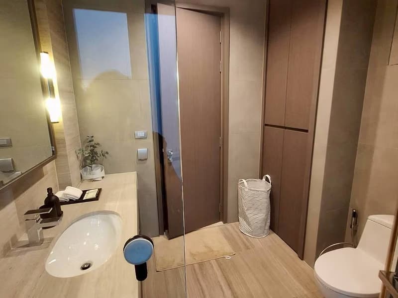1 Bed Condo for Sale in Bang Rak
