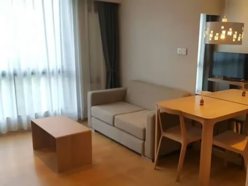 1 Bedroom Condo