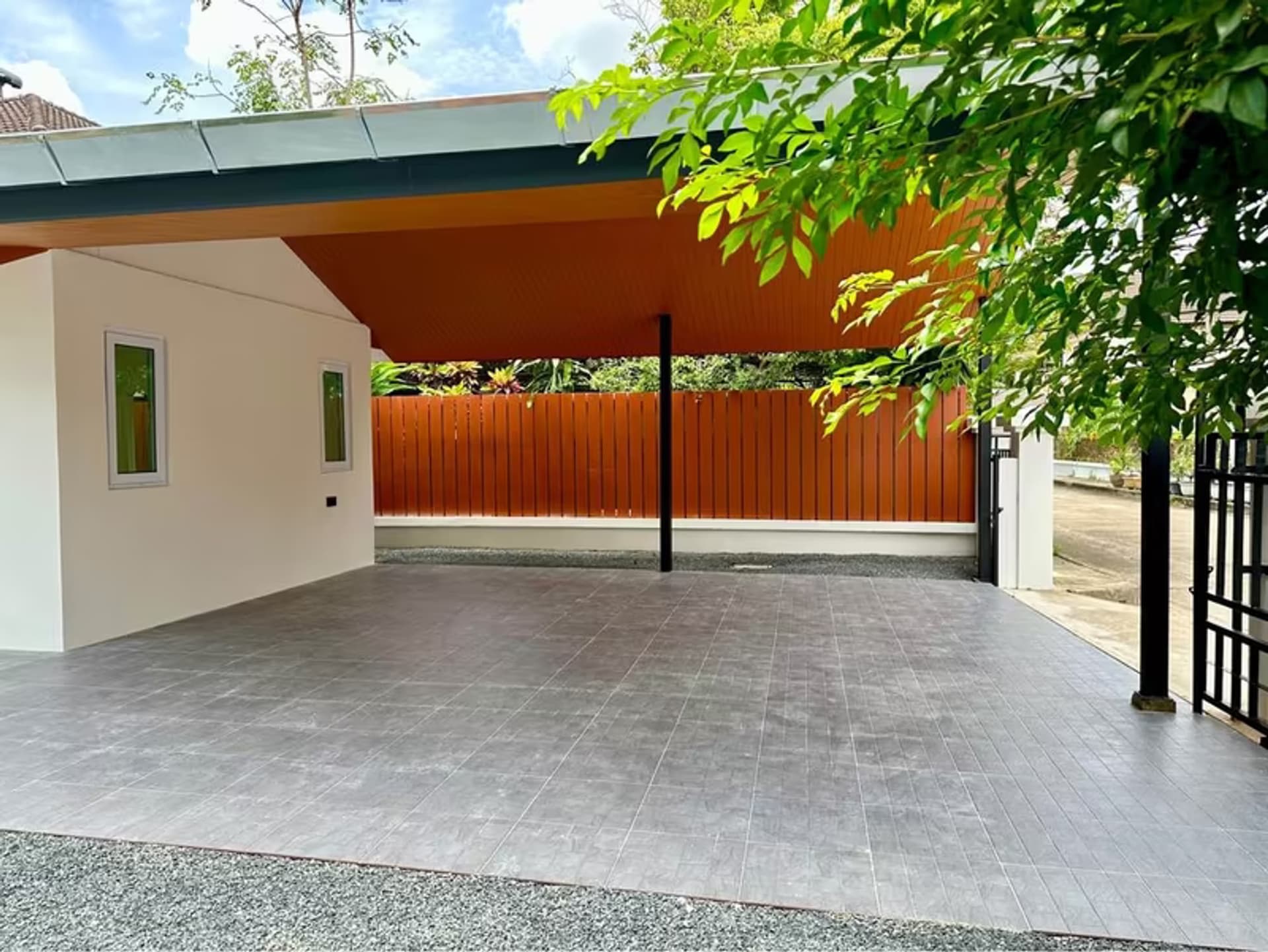  - Image 5