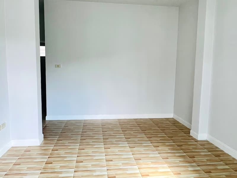 2 Bed House for Sale in San Kamphaeng